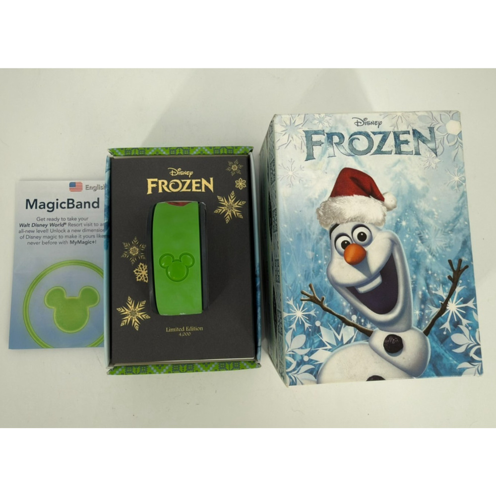 Disney Frozen Olaf Santa Hat Holiday MagicBand 2014 Green LE 4000 With Box Used